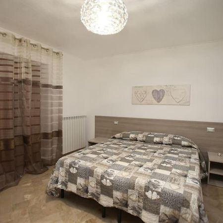 Casa Vacanze Da Pietro Gangi Esterno foto